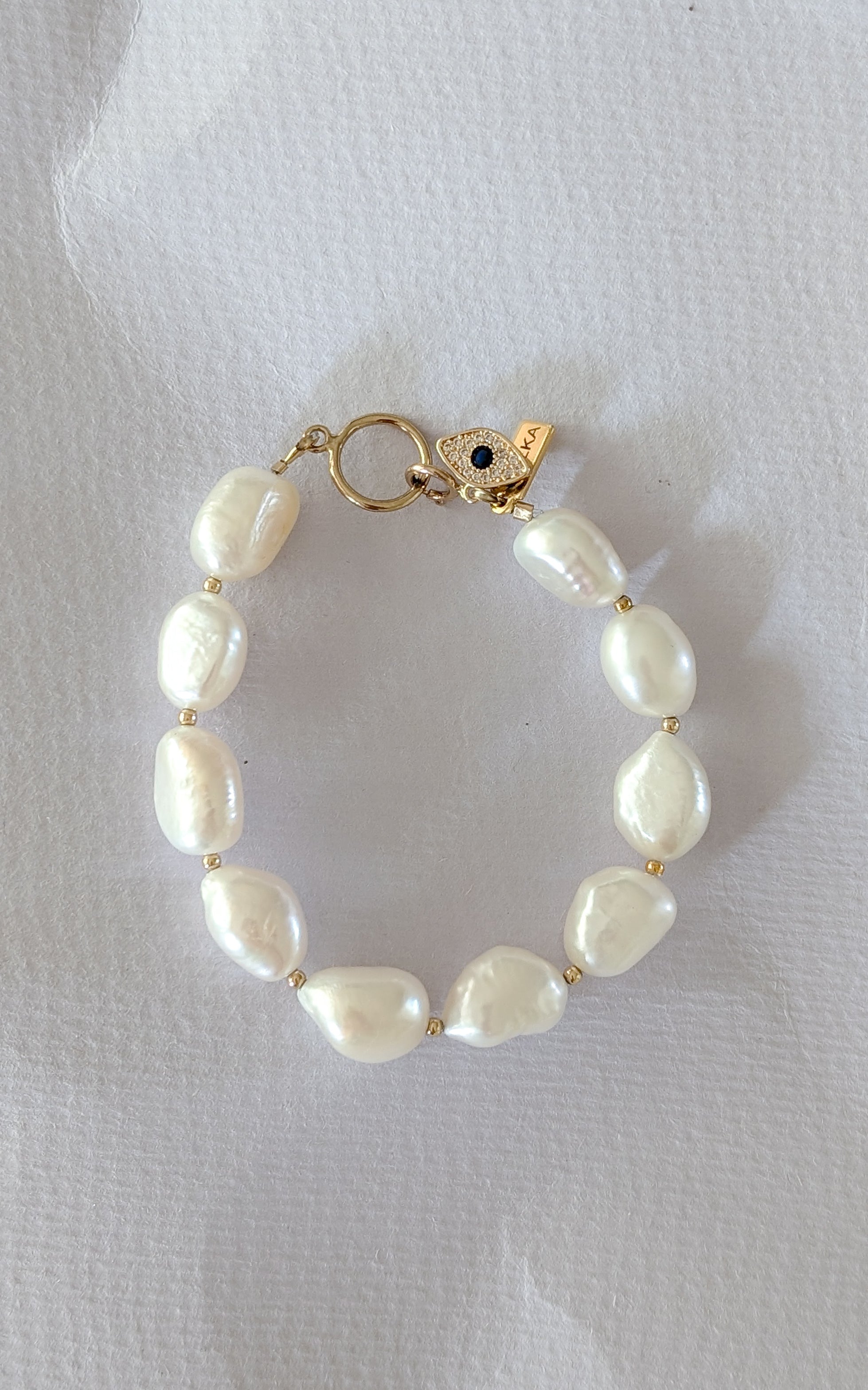 The Amy - Pearl Gold Bracelet