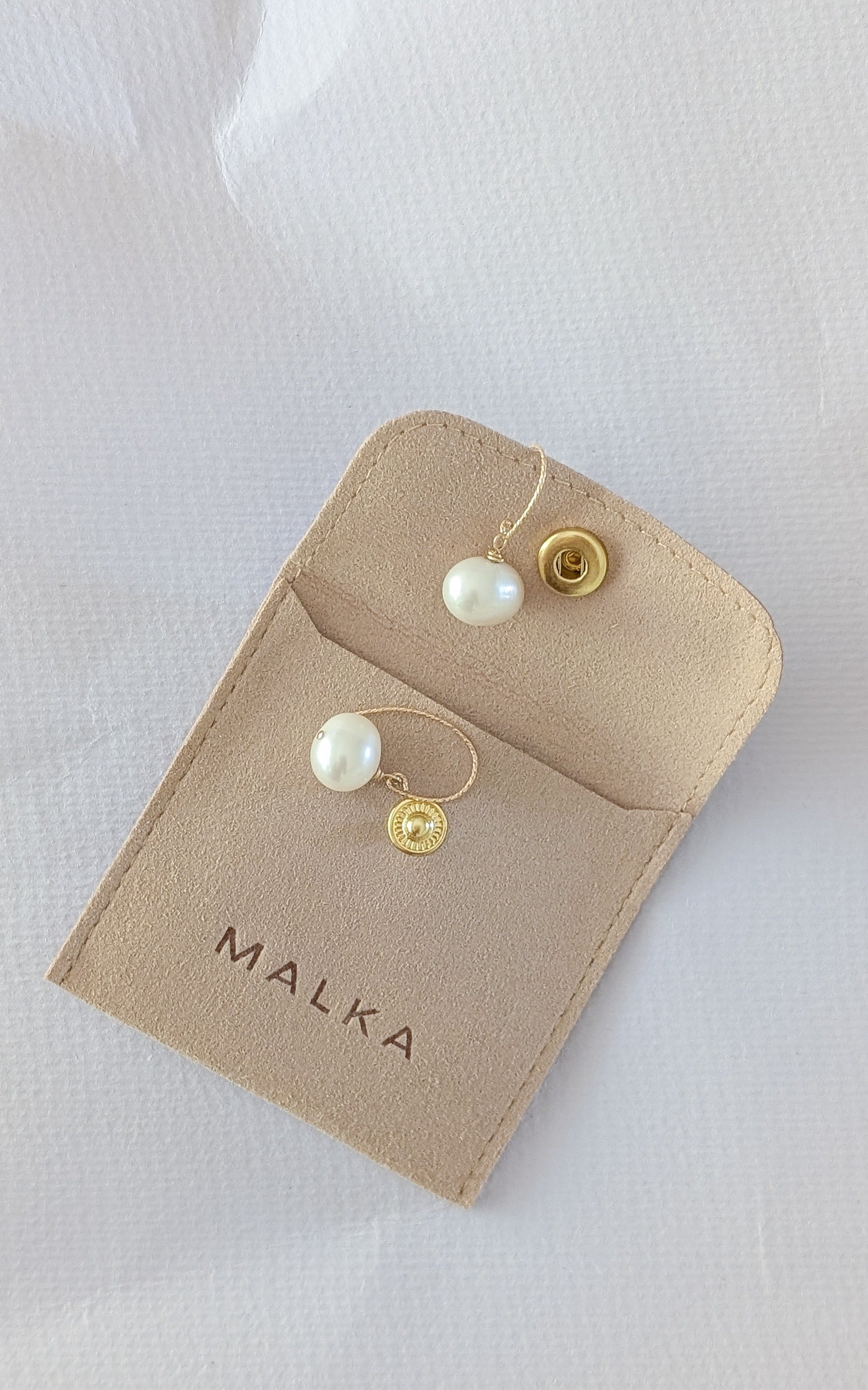 The Meme - Pearl Drop Earrings