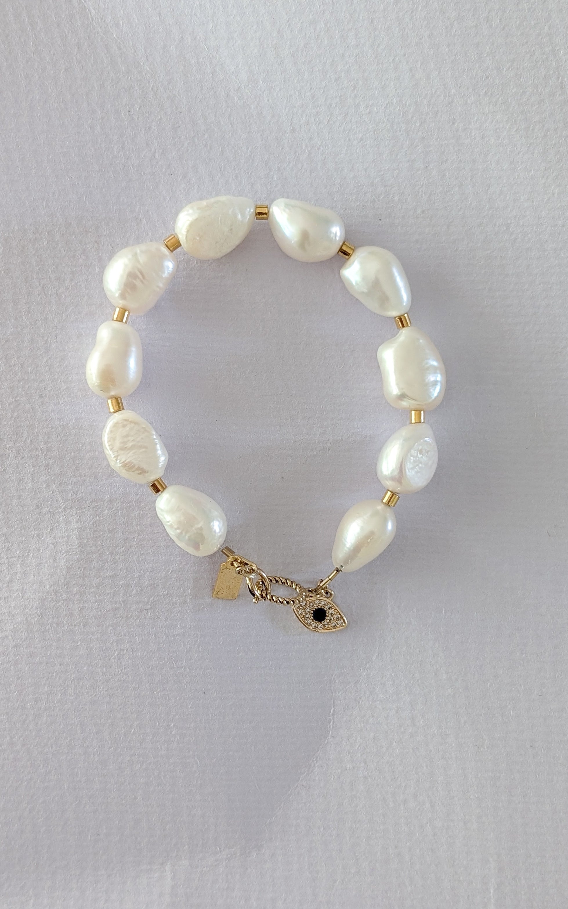Vintage statement bridal bracelet pearl gold filled