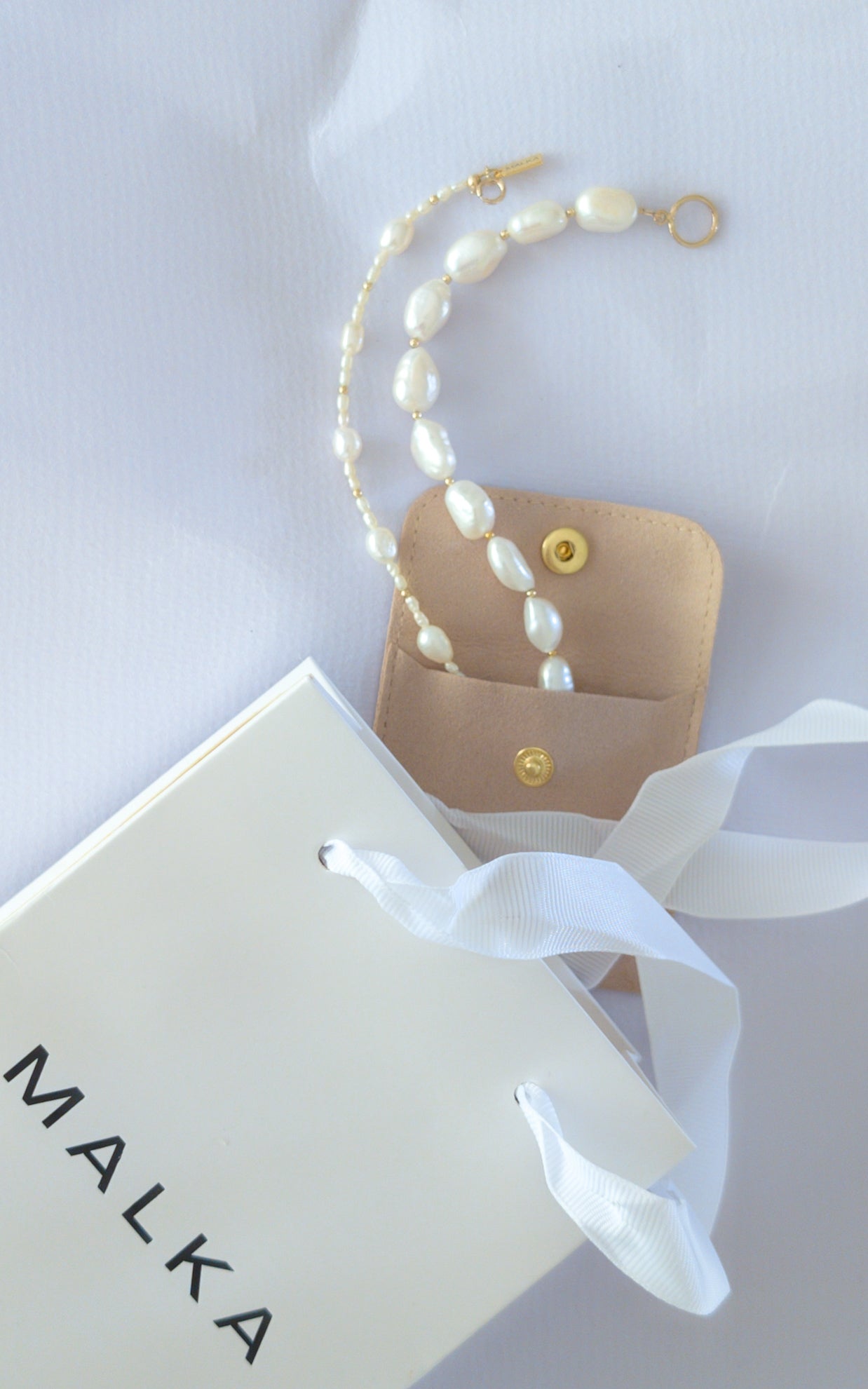 The Amy - Pearl Gold Bracelet